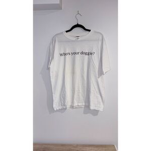 Planet Dog “Who’s Your Doggie?” White Graphic T-Shirt Size XL